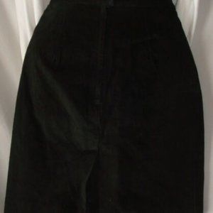 Junior's Black Suede Skirt Size 5 - 6 NWOT